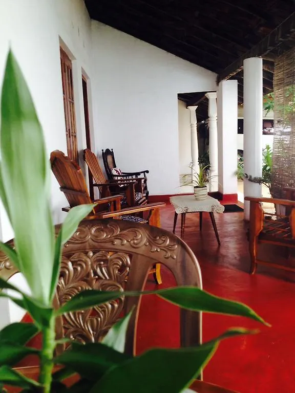 בית אירוח Kudapaduwa Manik Home Stay סרי לנקה